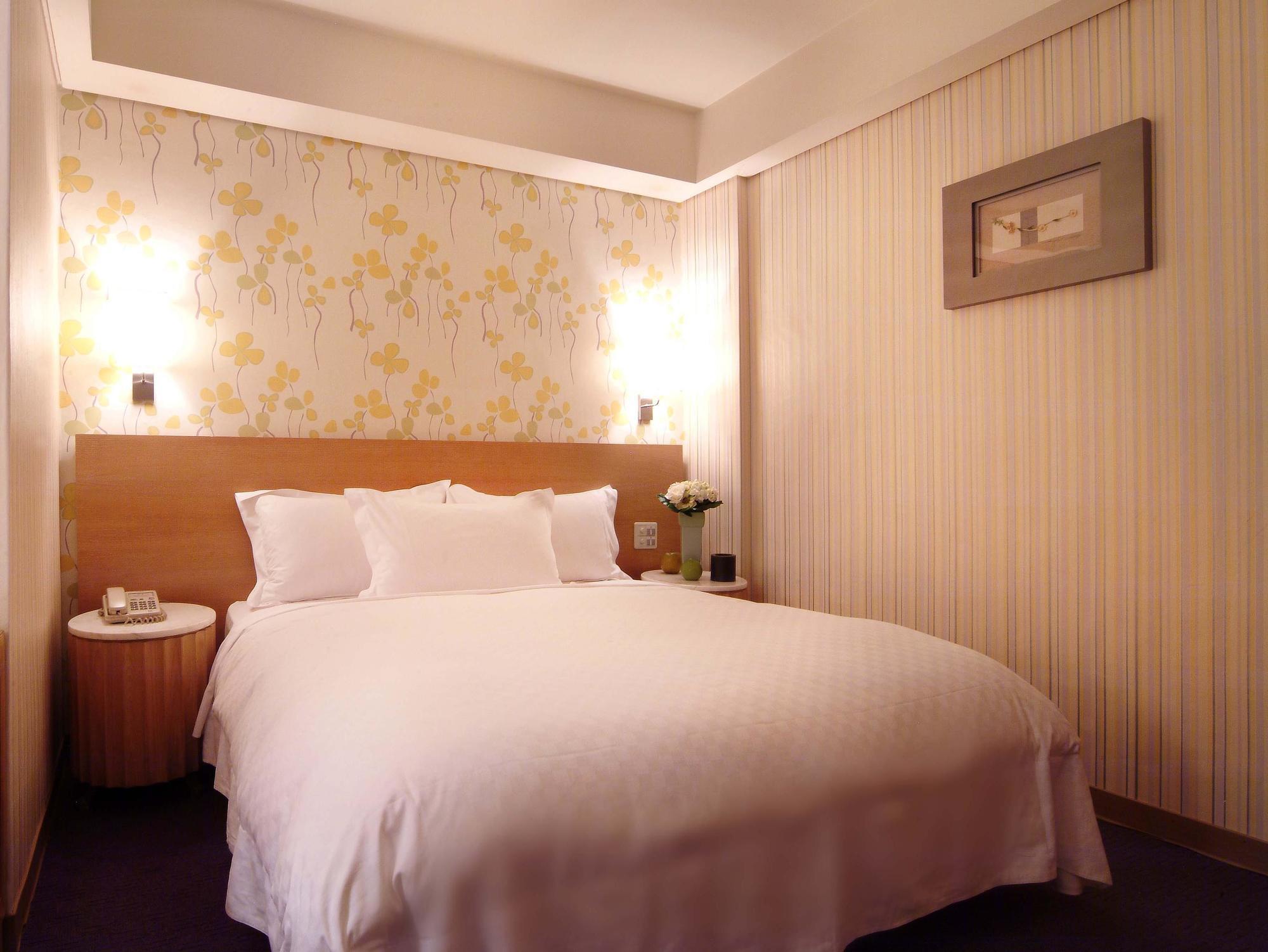 Keebe Hotel Cơ Long Ngoại thất bức ảnh