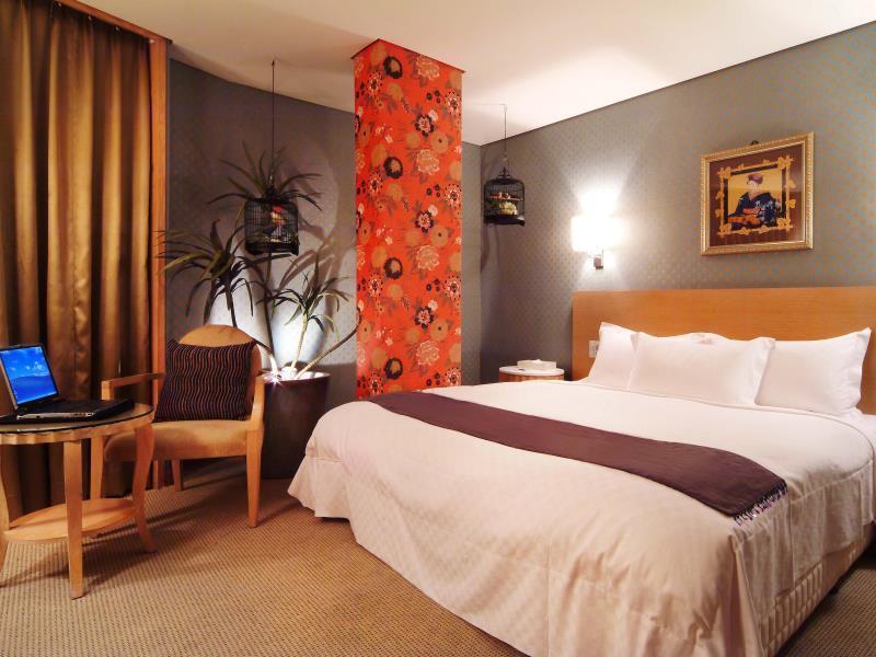 Keebe Hotel Cơ Long Ngoại thất bức ảnh