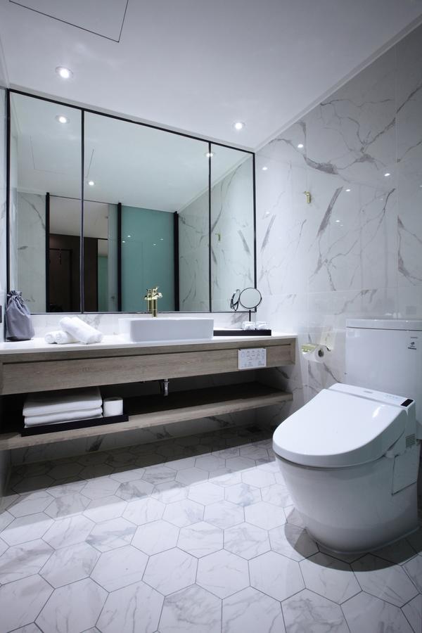 Keebe Hotel Cơ Long Ngoại thất bức ảnh