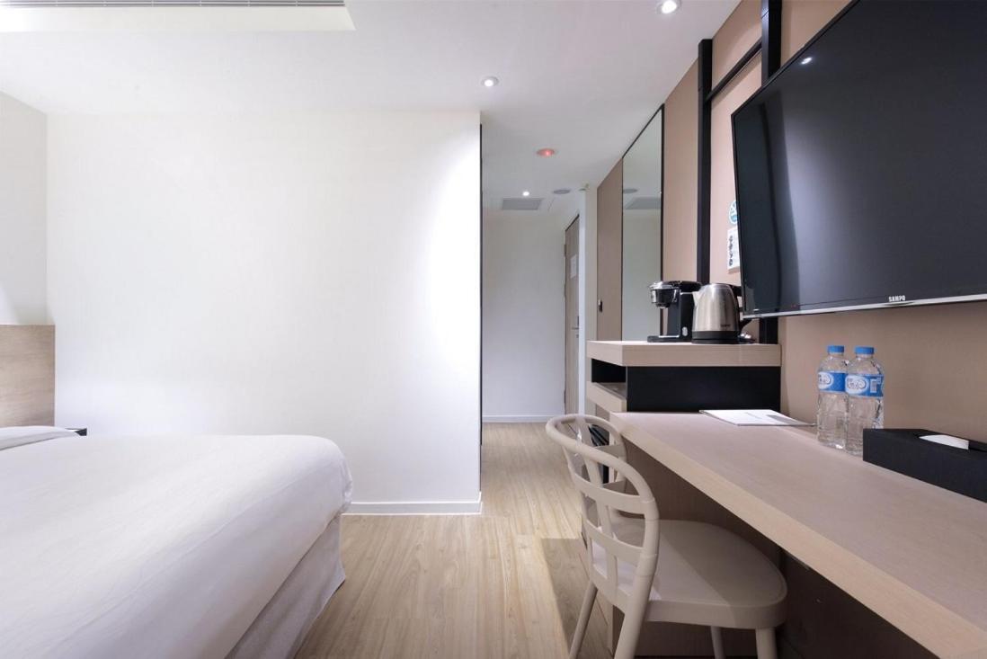 Keebe Hotel Cơ Long Ngoại thất bức ảnh